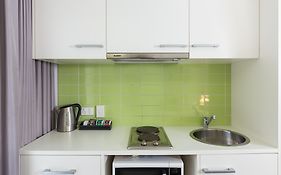 City Edge North Melbourne Apartment Hotel